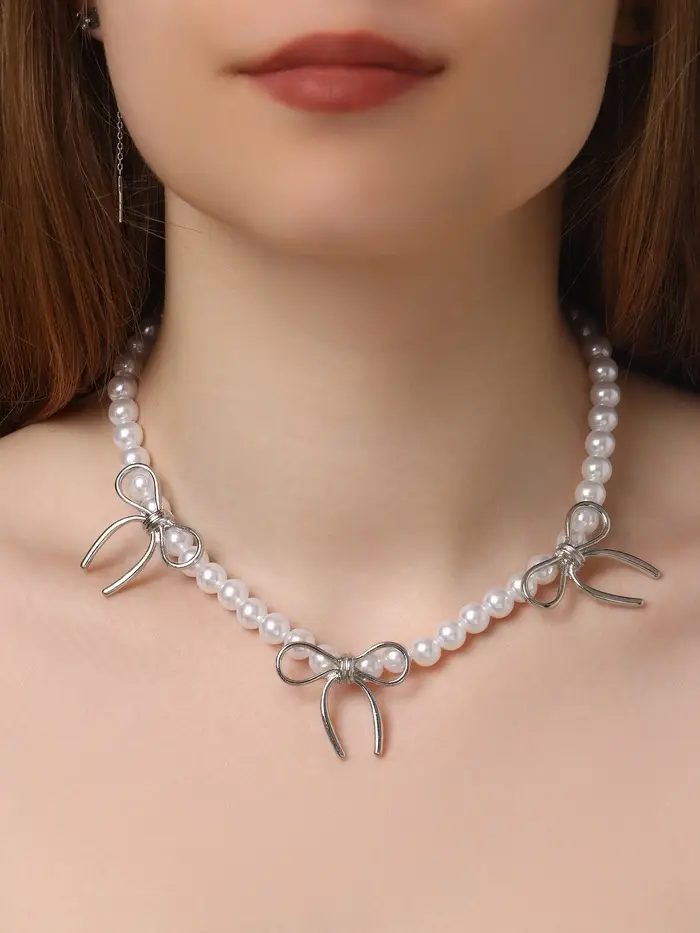 Колье &laquo;Жемчуг. Бантик&raquo;, L=32 см, белое в серебре