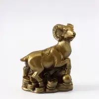 Фигурка &laquo;Горный баран Фэншуй на монетах&raquo;, 8&times;7&times;3.5 см