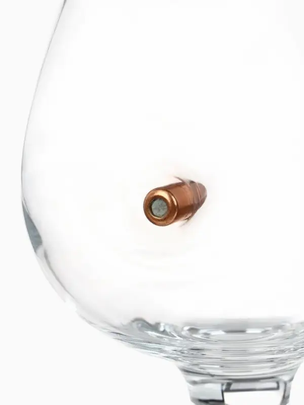 Бокал для коньяка с пулей &laquo;Непробиваемый&raquo;, 395 мл