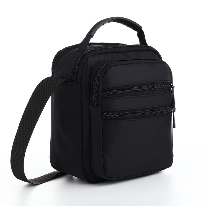 Сумка мужская на молниях, 4 наружных кармана, цвет чёрный Сумка мужская на молниях, 4 наружных кармана, цвет чёрный