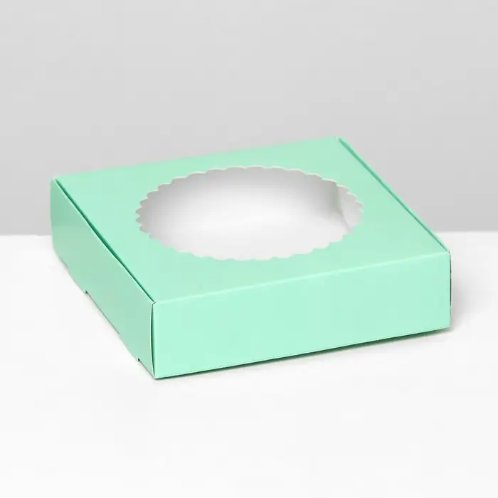 Подарочная коробка сборная с окном, зелёный, 11.5×11.5×3 см Подарочная коробка сборная с окном, зелёный, 11.5×11.5×3 см
