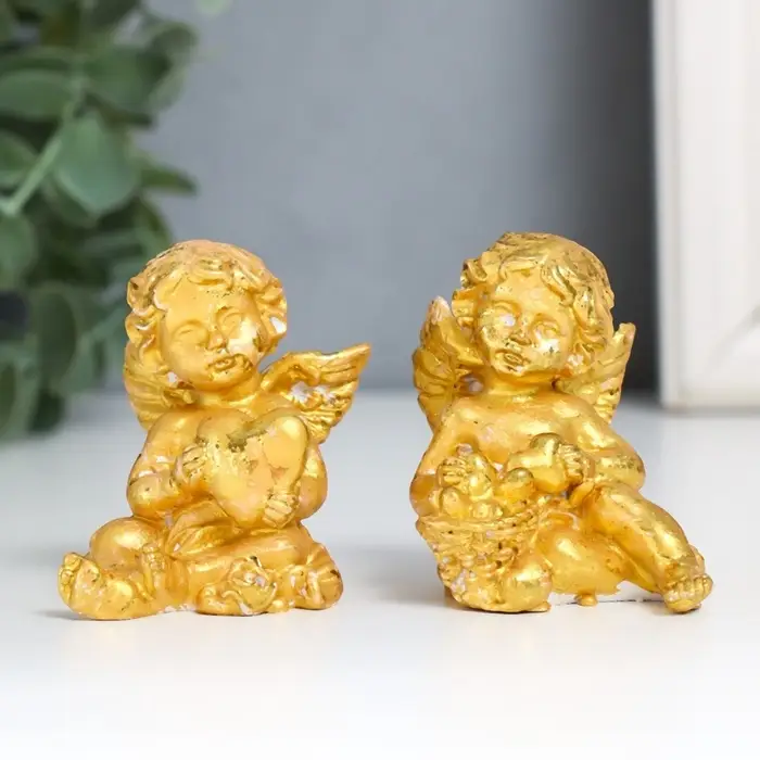 Фигурка полистоун &laquo;Ангел с сердцем&raquo;, золото, 4.5&times;4.5&times;5.7 см, МИКС