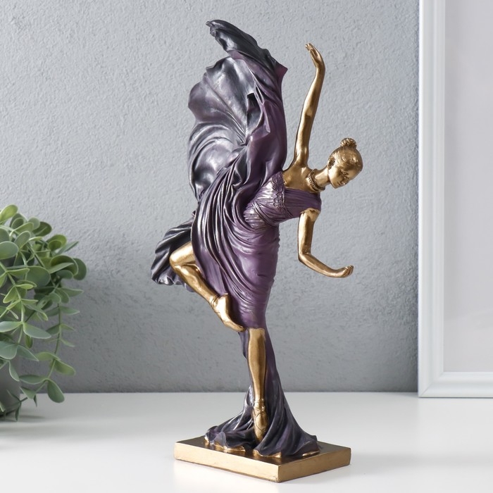 Сувенир полистоун  Сувенир полистоун "Балерина в летящем фиолетовом платье" бронза 19х7,5х30,5 см