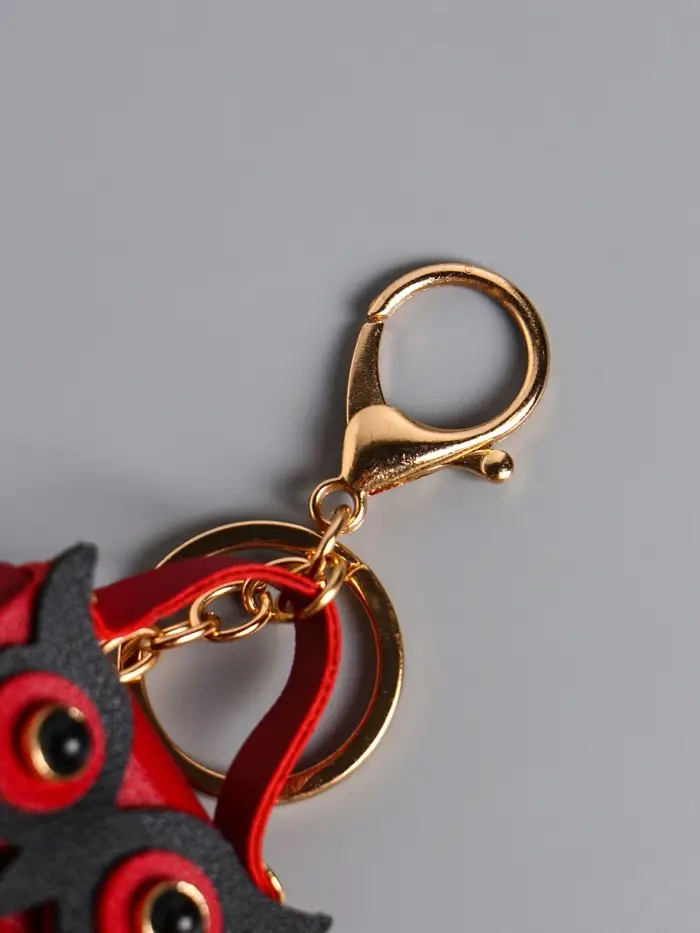 Брелок кожзам с карабином, с кистью "Сумочка. Сова" бордо 5,2х2,5х6 см