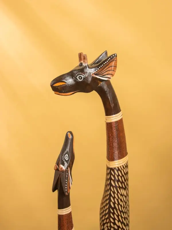 Сувенир "Жирафы" дерево 18х10х80 см