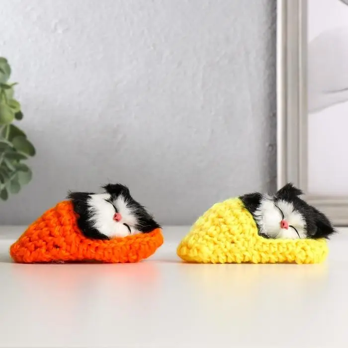 Фигурка-пушистик &laquo;Кот в тапочке&raquo;, МИКС