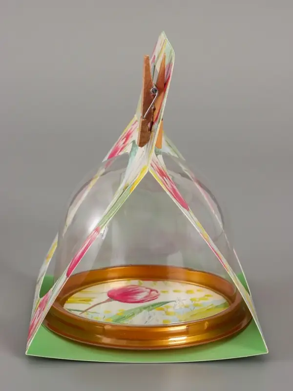 Коробка подарочная с куполом &laquo;Тюльпаны с мимозой&raquo;, 11.5&times;12&times;15.5 см