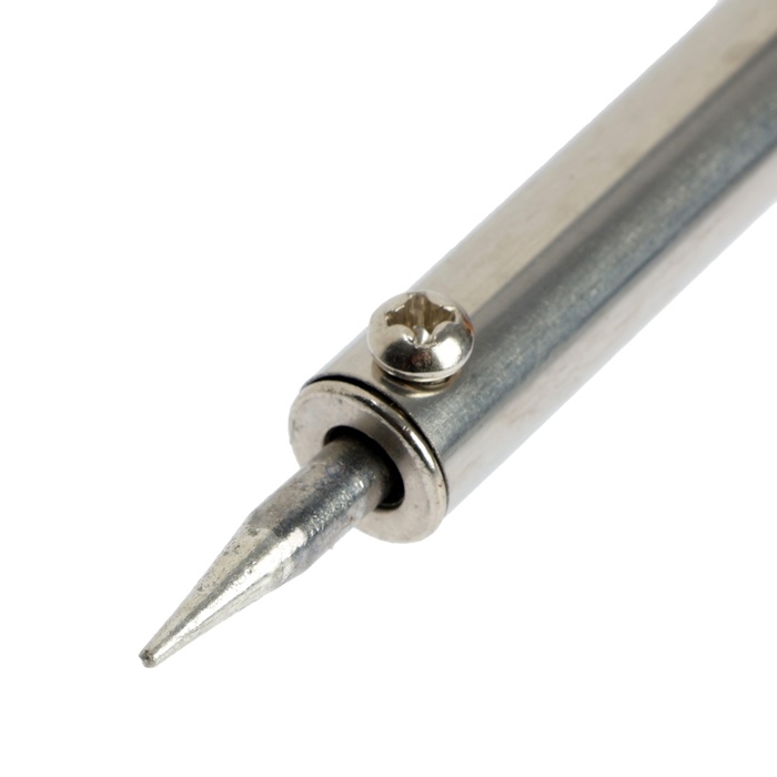 Паяльник-пистолет с регулировкой мощности ТУНДРА, 30-70 Вт, двухкомпонентная рукоятка Паяльник-пистолет с регулировкой мощности ТУНДРА, 30-70 Вт, двухкомпонентная рукоятка