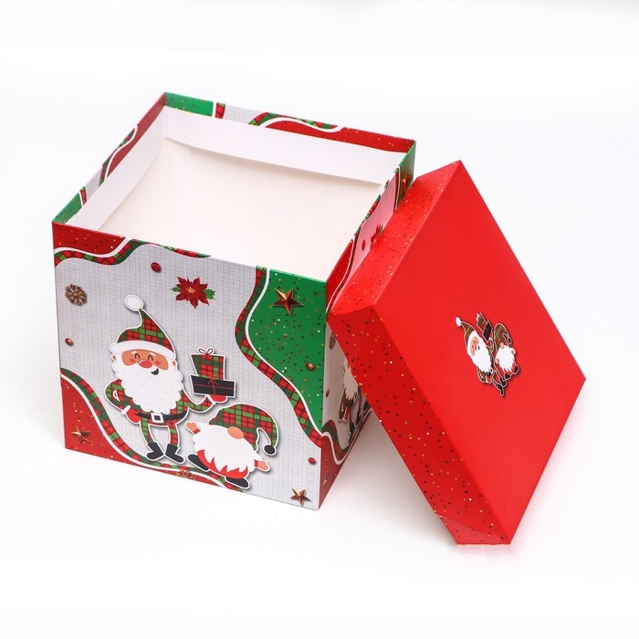 Новый год. Коробка Самосборная Новый год. Коробка Самосборная "Дед мороз и гном" 15 х 15 х 15 см