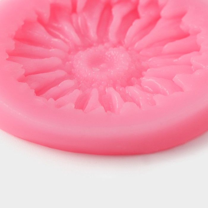 Молд Доляна «Герберы», силикон, d=6 см, цвет МИКС Молд Доляна «Герберы», силикон, d=6 см, цвет МИКС