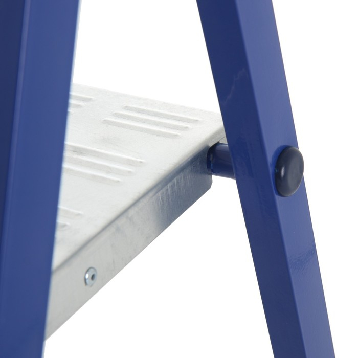 Стремянка ТУНДРА  Стремянка ТУНДРА "ЛАЙТ", комбинированная, 4 ступени, 815 мм