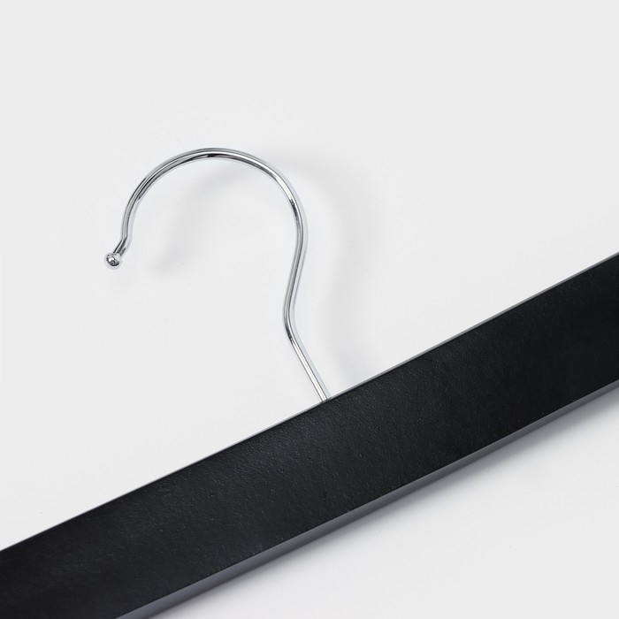 Вешалка для брюк и юбок LaDо́m Bois, 34×1,2×12,5 см, с зажимами, деревянная сорт А, цвет тёмное дерево Вешалка для брюк и юбок LaDо́m Bois, 34×1,2×12,5 см, с зажимами, деревянная сорт А, цвет тёмное дерево