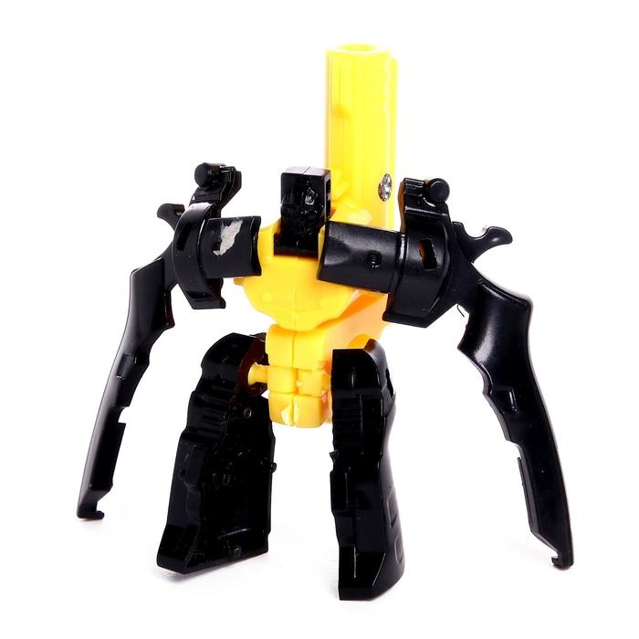 Робот «Револьвер», трансформируется Робот «Револьвер», трансформируется