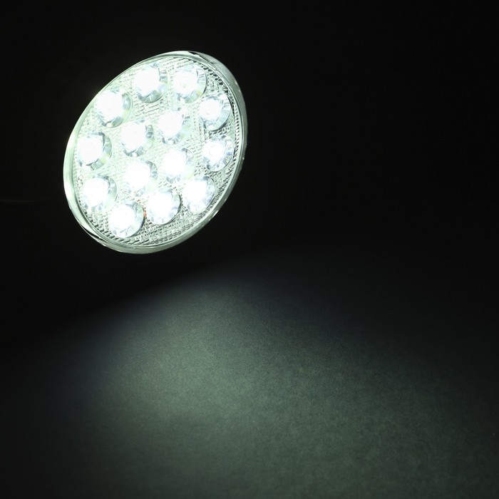 Светодиодная фара Вымпел WL-142CF, ближний свет, корпус металл, 14 диодов Светодиодная фара Вымпел WL-142CF, ближний свет, корпус металл, 14 диодов