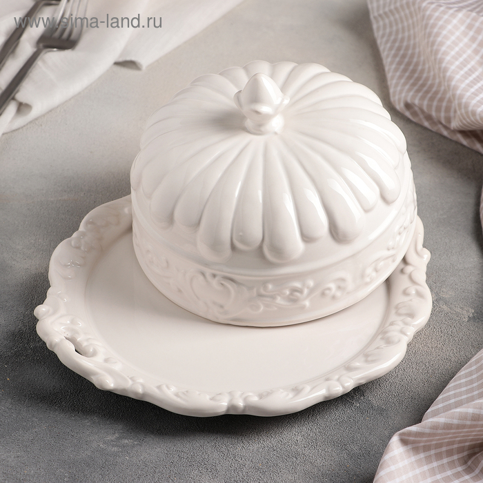 Блюдо керамическое с крышкой «Винтаж», 24,5×22×13 см, цвет белый