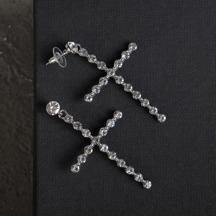 Серьги со стразами «Крестики» с делениями крупные, цвет белый в серебре Серьги со стразами «Крестики» с делениями крупные, цвет белый в серебре