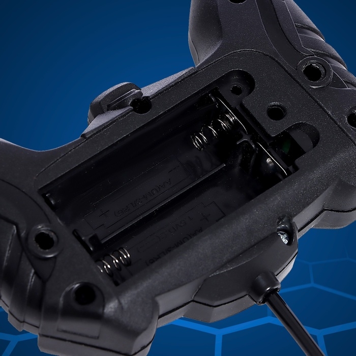 Робот радиоуправляемый «Киборг», световые и дымовые эффекты, работает от батареек Робот радиоуправляемый «Киборг», световые и дымовые эффекты, работает от батареек