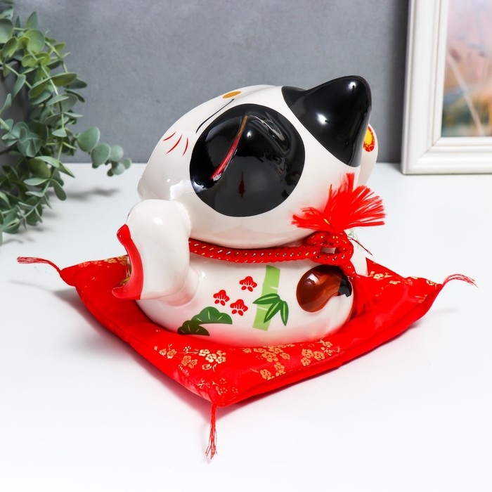 Сувенир подставка керамика Сувенир подставка керамика "Манэки-нэко со свитком" 22х17,5х18 см