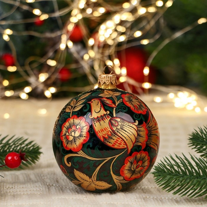 Набор из 4-х ёлочных шаров 100 мм «Блики счастья» Набор из 4-х ёлочных шаров 100 мм «Блики счастья»