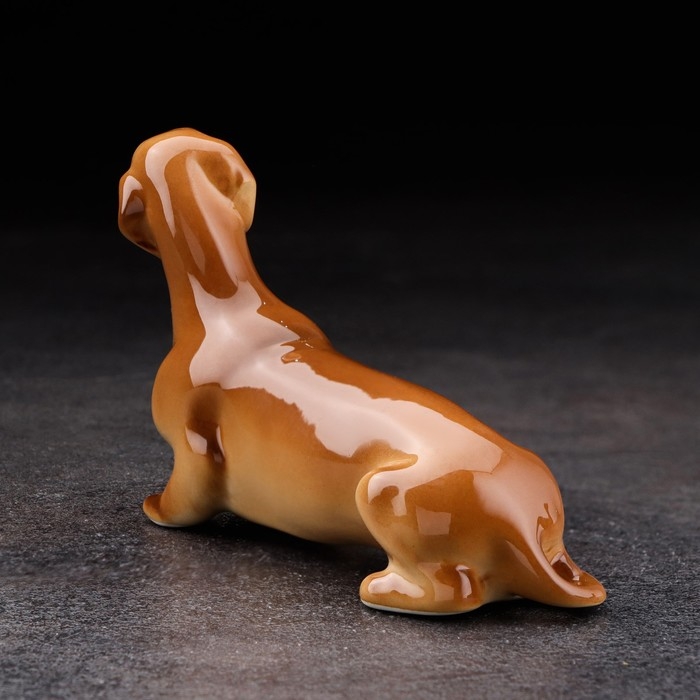 Сувенир Сувенир "Такса малая", ручная работа, фарфор