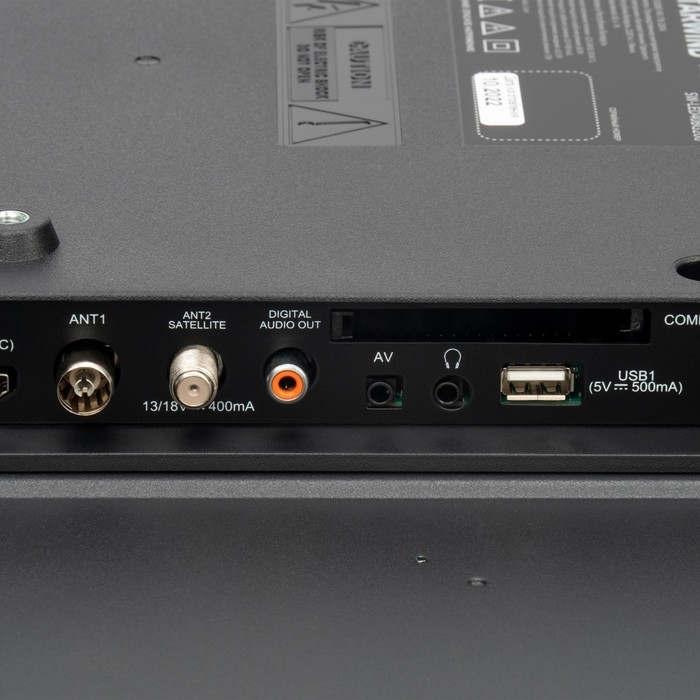 Телевизор Starwind SW-LED40BG200, 40 Телевизор Starwind SW-LED40BG200, 40", 1920x1080, DVB-T/T2/C/S/S2, HDMI 3, USB 2, черный
