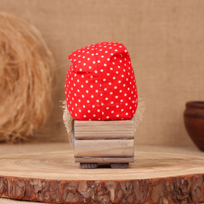 Домовой Домовой "Счастливчик", в сундуке, 14х9х8 см