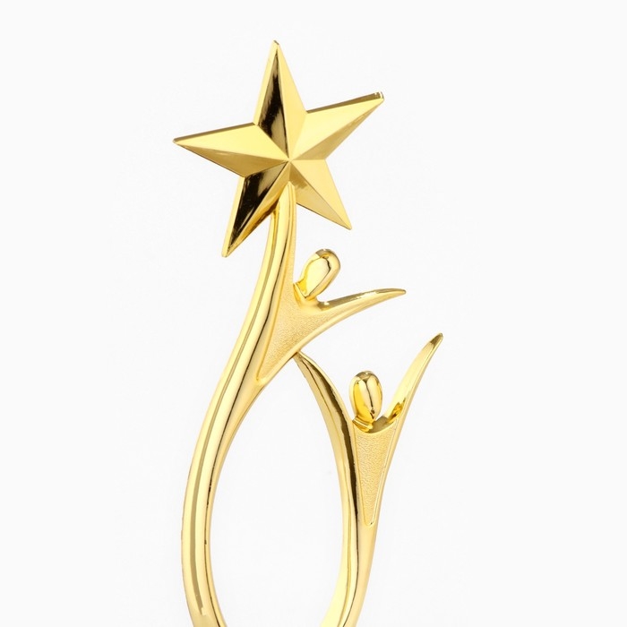 Кубок «Победитель по жизни», наградная фигура, золото, пластик, 18 х 7 см. Кубок «Победитель по жизни», наградная фигура, золото, пластик, 18 х 7 см.