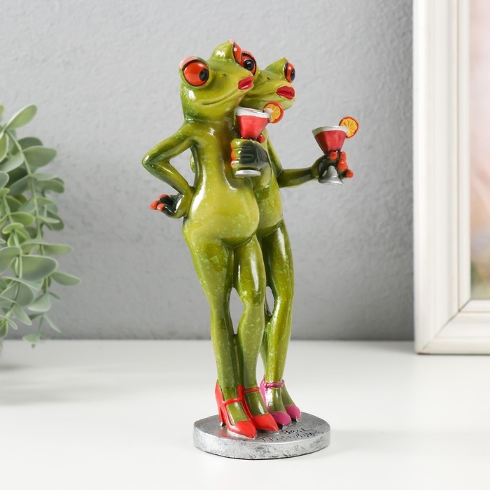 Сувенир полистоун лак Сувенир полистоун лак "Лягухи подружки" 9,5х6,5х18,5 см