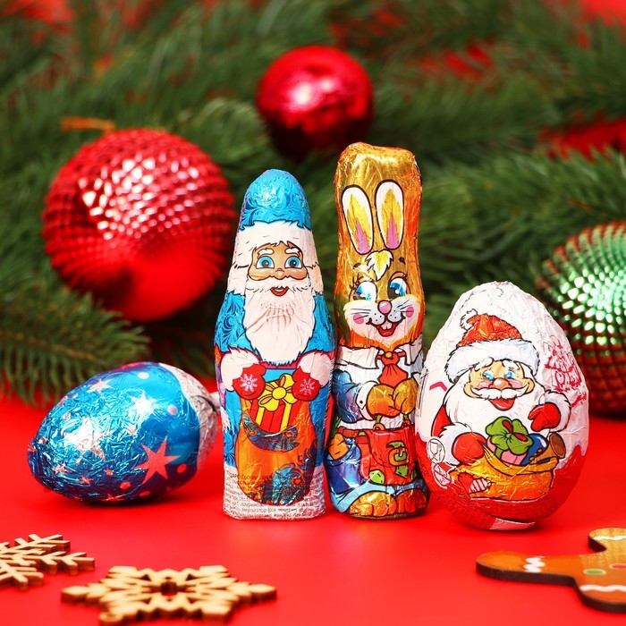 Новый год. Набор фигурного шоколада "Дед Мороз, кролик, шишка, яйцо", 71 г