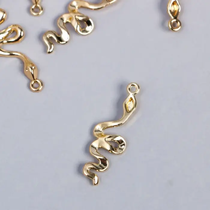 Декор для творчества металл  Декор для творчества металл "Золотая змейка" 2,8х0,9 см