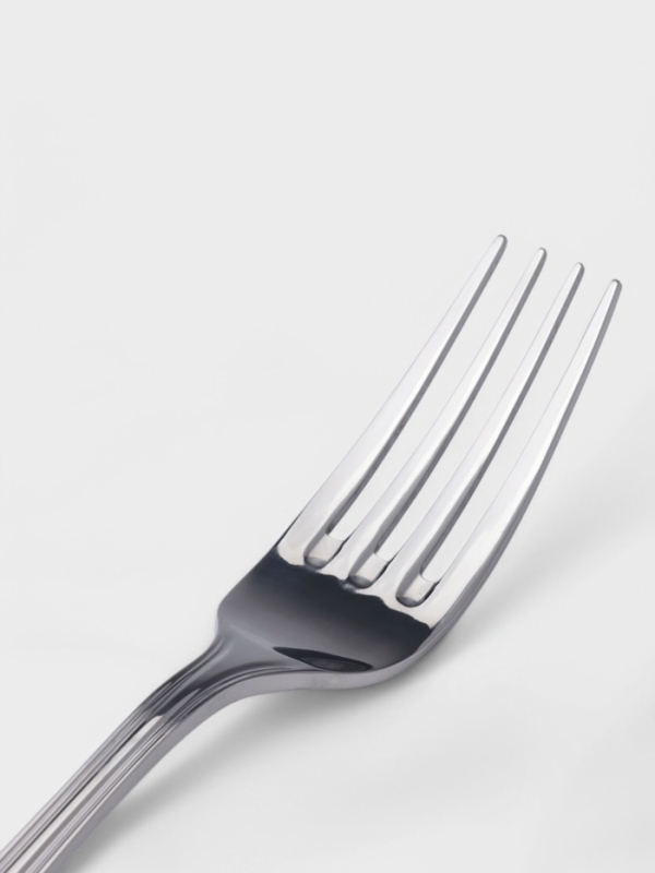 Вилка столовая Hanna Knövell Oester, 20.1 см, толщина 3 мм, нержавеющая сталь, серебристая Вилка столовая Hanna Knövell Oester, 20.1 см, толщина 3 мм, нержавеющая сталь, серебристая