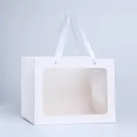 Пакет подарочный с широким дном и окном 25&times;19&times;18 см, белый