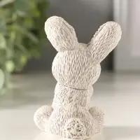 Статуэтка "Кролик с корзиной яиц" 5х5х8 см, серый