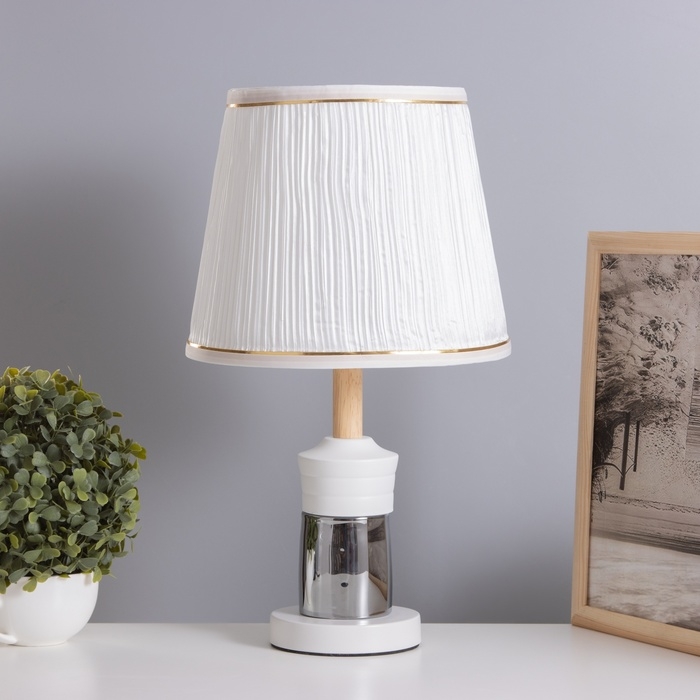 Лампа настольная Лампа настольная "Луиза" 1х40Вт Е27 1х5Вт LED черный/дымчатый 25х25х43см