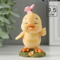 Фигурка полистоун &laquo;Утёнок с бабочкой на полянке&raquo;, 6&times;5.5&times;9.5 см