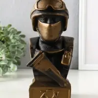 Статуэтка СВО "Воин", 20х9х10,5 см Статуэтка СВО "Воин", 20х9х10,5 см