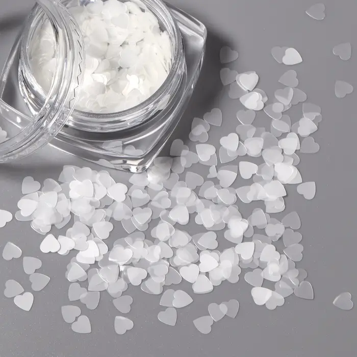 Пайетки для декора «Сердечки», белые Пайетки для декора «Сердечки», белые