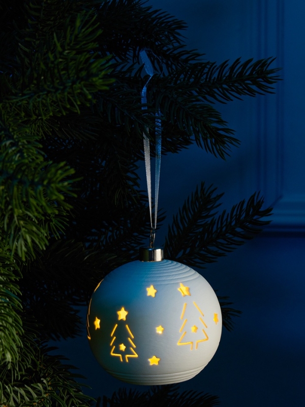 Елочный шар Елочный шар "Елки" 9х9х9.8 см, 1 LED, LR44x3(в компл.), свечение тёплое белое