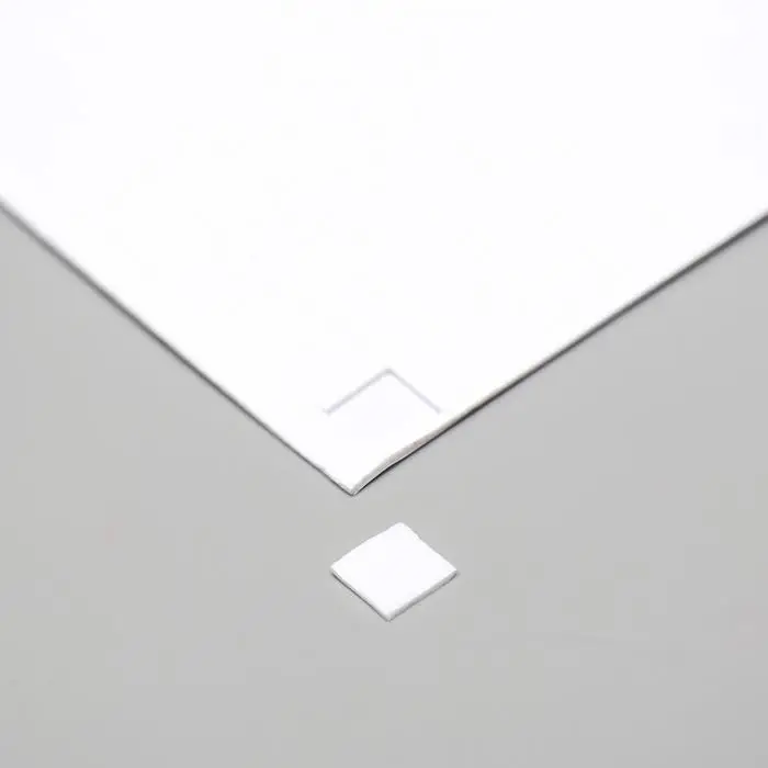 Клейкая лента двухсторонняя  Клейкая лента двухсторонняя "Квадратики" 1х1 см 15х15 см