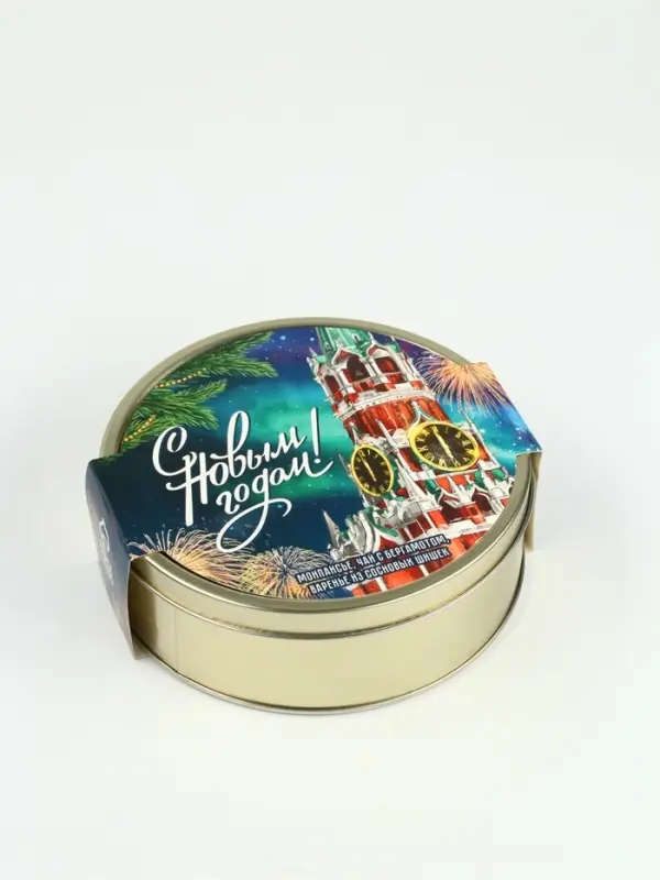 Подарочный набор в железной банке чай, монпансье, варенье, открытка &laquo;С Новым годом, Кремль&raquo;   108948