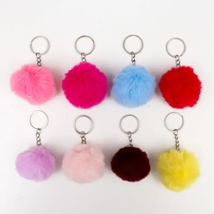 Пушистик на кольце Пушистик на кольце "Помпон " d=5 см МИКС