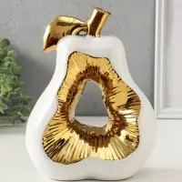 Сувенир керамика "Срез груши" белый с золотом 10х18х24,5 см Сувенир керамика "Срез груши" белый с золотом 10х18х24,5 см