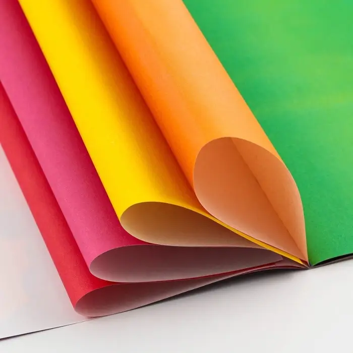 Бумага цветная односторонняя А4 &laquo;Котик&raquo; 16 листов 16 цветов газетная, плотность 45 г/м&sup2;, плотность 80 г/м&sup2;