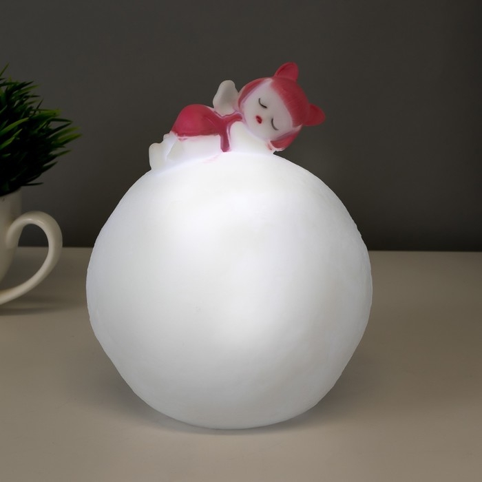 Ночник "Девочка на луне" LED от батареек 3xLR44 розовый 10х10х14 см RISALUX