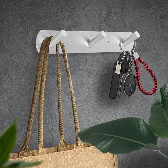 Вешалка CAPPIO CVT001, металлическая, трёхрожковая, цвет матовый хром Вешалка CAPPIO CVT001, металлическая, трёхрожковая, цвет матовый хром
