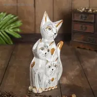 Сувенир дерево "Три белые кошечки" 5х14х25 см
