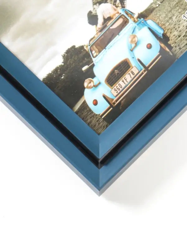 Фоторамка пластик 13х18 см "Остин" иссиня-чёрный 21,5х16,5х1,5 см