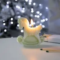 Свеча фигурная «Лошадка-качалка», светло-зеленая Свеча фигурная «Лошадка-качалка», светло-зеленая