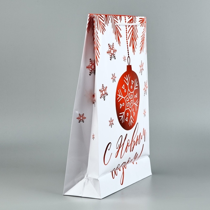 Пакет подарочный новогодний ламинированный «Ёлочный шар», L 28 х 38 х 9 см Пакет подарочный новогодний ламинированный «Ёлочный шар», L 28 х 38 х 9 см