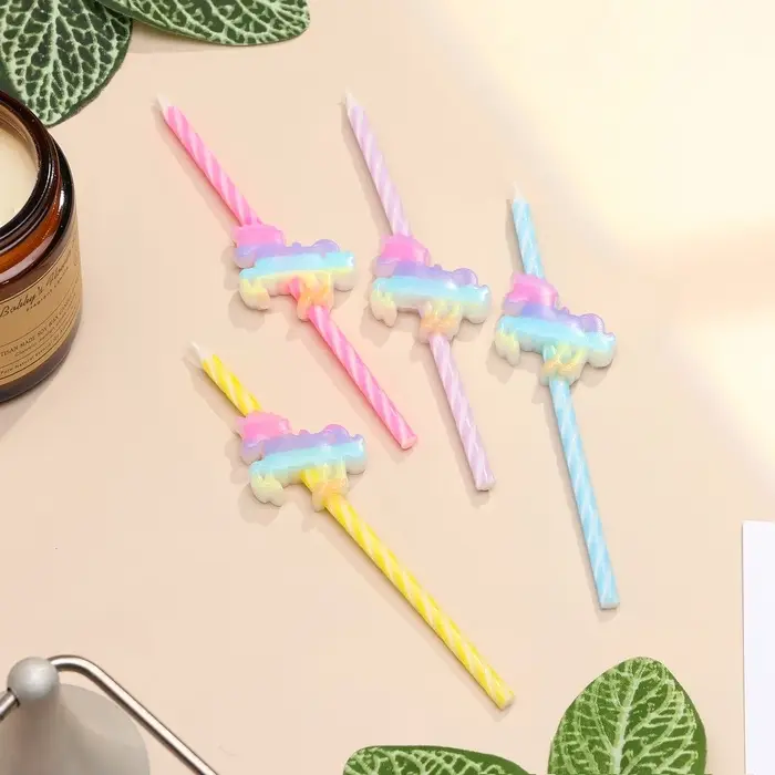 Свечи для торта &laquo;Радужные единороги&raquo;, 4 шт., спиральные, разноцветные